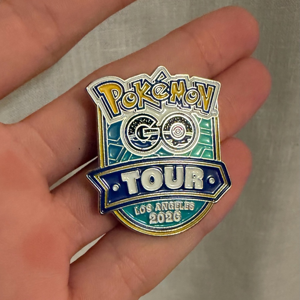 Pokemon GO Tour Los Angeles 2026 Pin - Picture 2 of 4